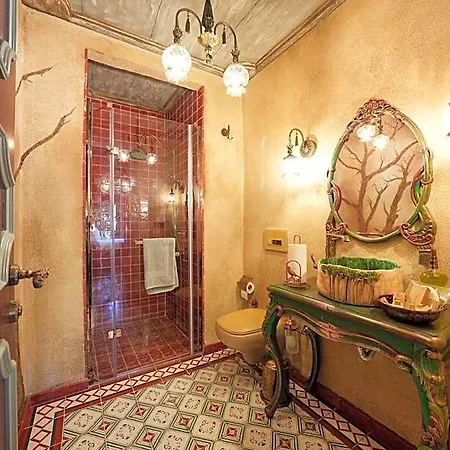 Naz Su Cunda Hotel 3*