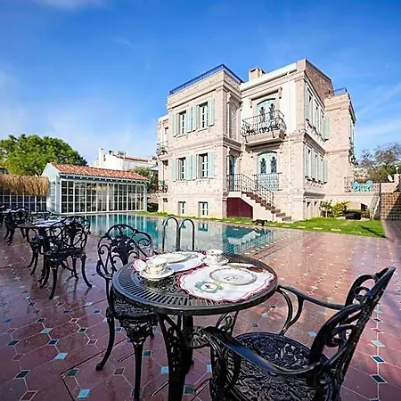 Hotel Naz Su Cunda