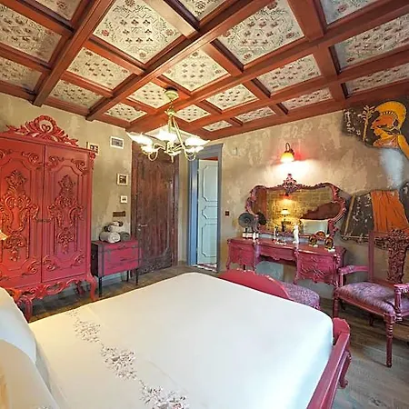 Naz Su Cunda Hotel 3*