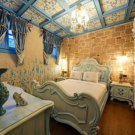 Hotel Naz Su Cunda
