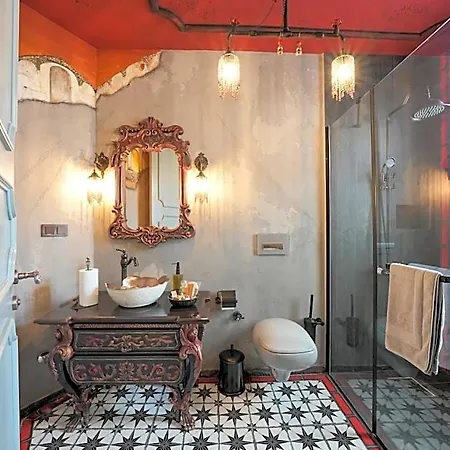 Naz Su Cunda Hotel 3*